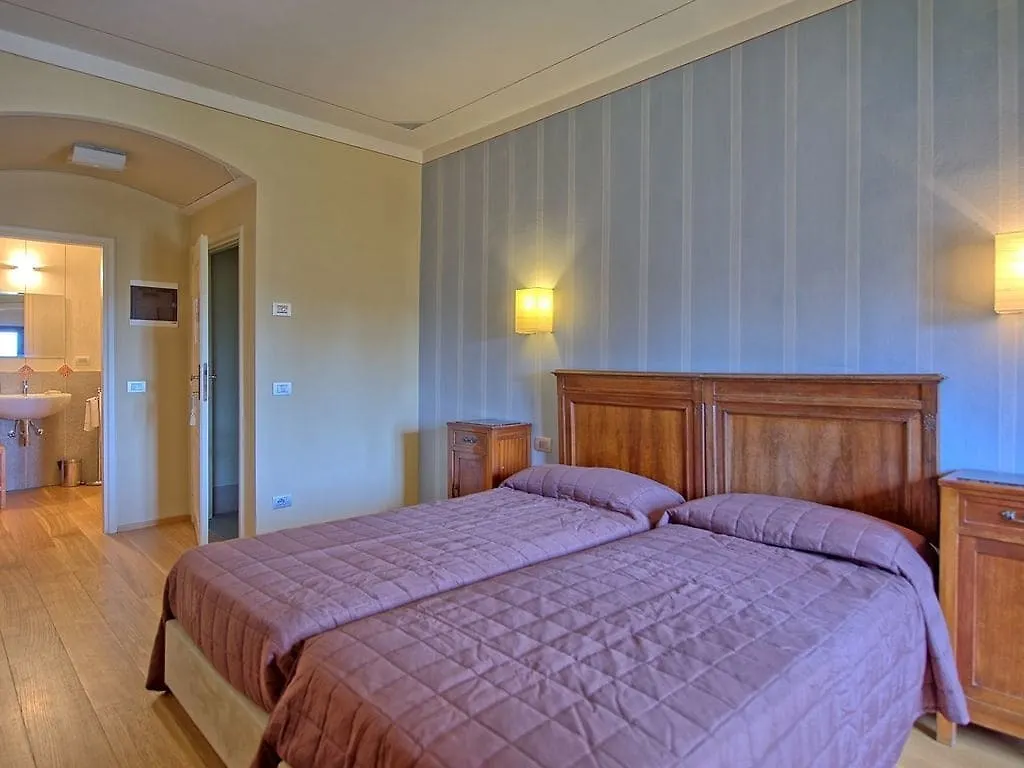 Villa Camilla بونتاسيفي